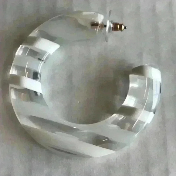 J Crew new Large Beveled Hoops in White To… - Picture 8 of 8